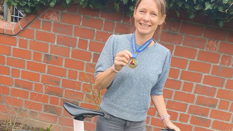 Deutsche Meisterin über die Mitteldistanz: Carina Hubbert gewinnt Gold bei der Duathlon-DM