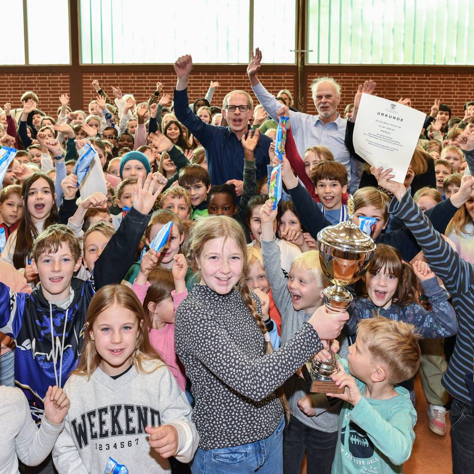 Sport in Langenfeld: Don-Bosco-Schule gewinnt Schwimm-Titel der Grundschulen