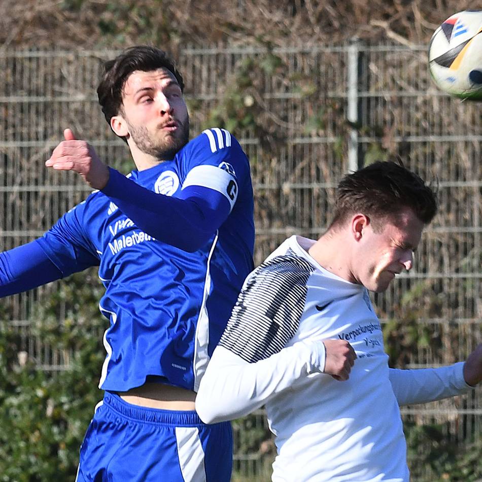 Oberbilker Fußballer unter Druck: Turu 80 kämpft ums Überleben: Endspurt im Abstiegskrimi