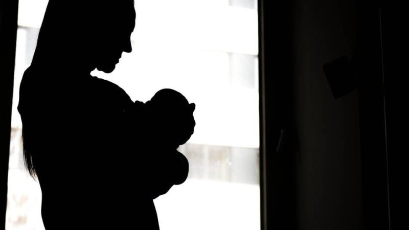 Neusser Hebamme kritisiert Hebammenhilfevertrag: „Es wäre extrem schade, wenn wir in Vergessenheit geraten“