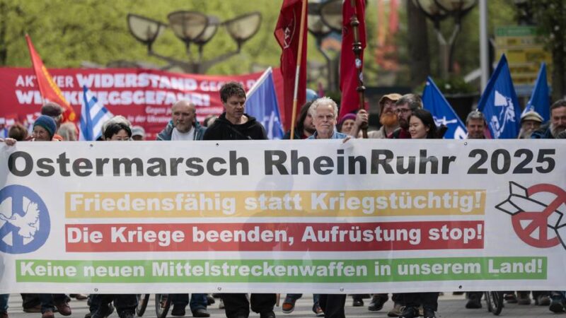 Ostermarsch Rhein-Ruhr 2026 in Duisburg: Friedensaktivisten ziehen am Samstag durch die Innenstadt