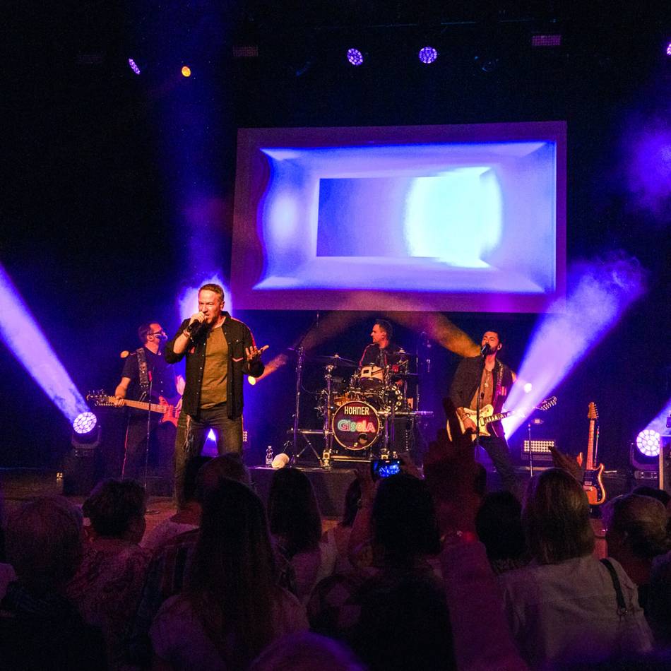 Kölsche Party in der Stadthalle Erkelenz: Musik, Emotionen und viele Gewinner