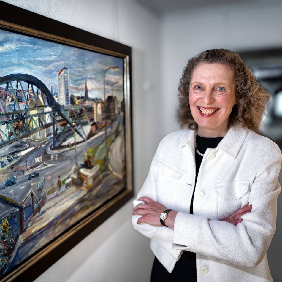 Ausstellung in Langenfeld: Das Künstler-Leben von Bettina Heinen-Ayech zwischen Höhscheid und Algerien