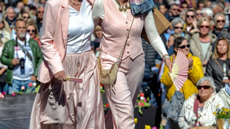 Zwischen Krischer- und Heinestraße: Buntes Programm beim Frühlingsfest in der Monheimer Mitte