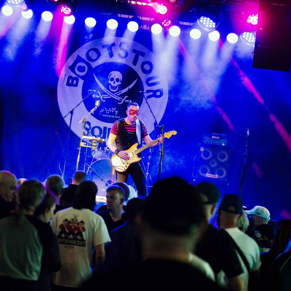 Monheim: So feierten die Fans die Sojus-7-Bootstour 2026 auf dem Rhein