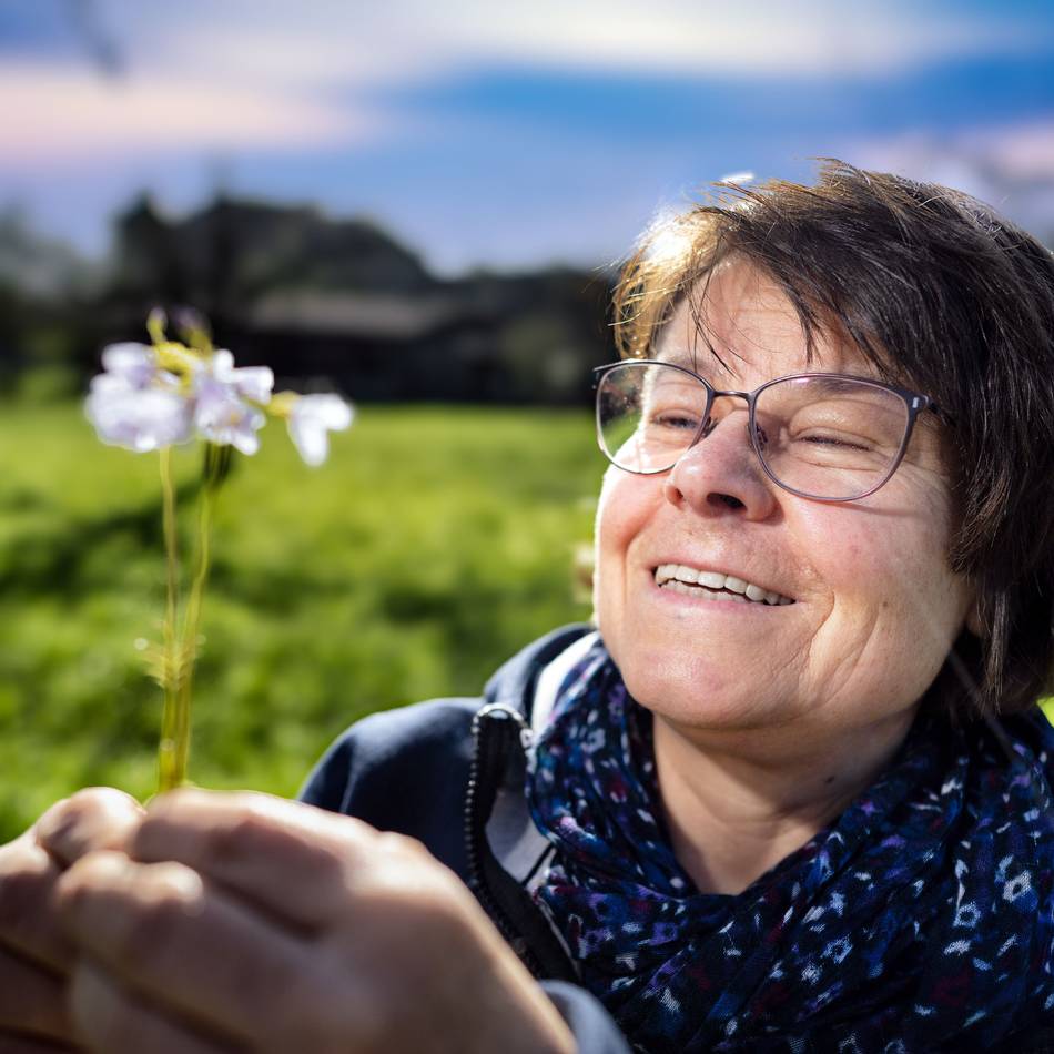Osterspaziergang in der Baumberger Aue: Diese Frühblüher sprießen jetzt im Unterholz