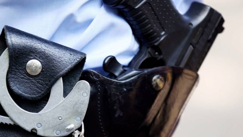 Tat in Düsseldorf-Rath: Bewaffneter Überfall auf Lebensmitteldiscounter – Polizei sucht Zeugen