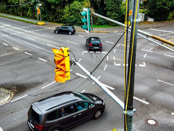 Umleitungsverkehr im Kreis Mettmann: Zu kurze Grünphasen? Schaltung der A59-Bedarfsampeln verändert
