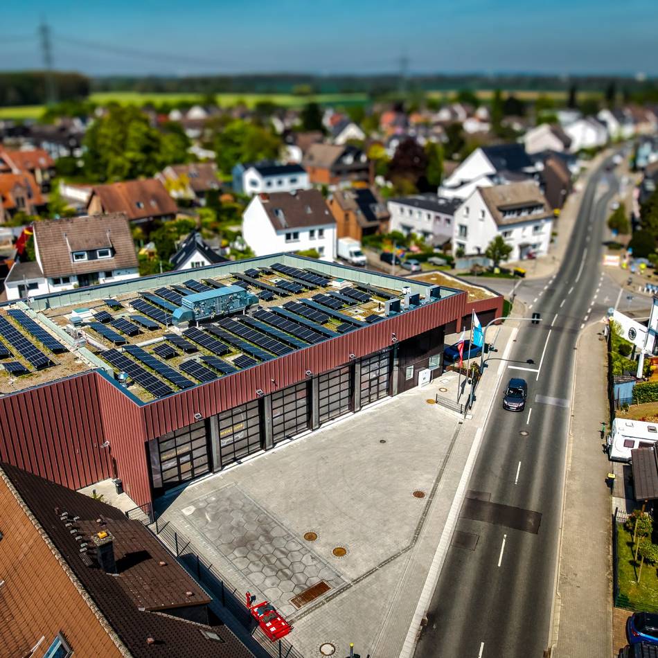 Werkzeug gestohlen: Unbekannte brechen in Baumberger Feuerwehrgerätehaus ein