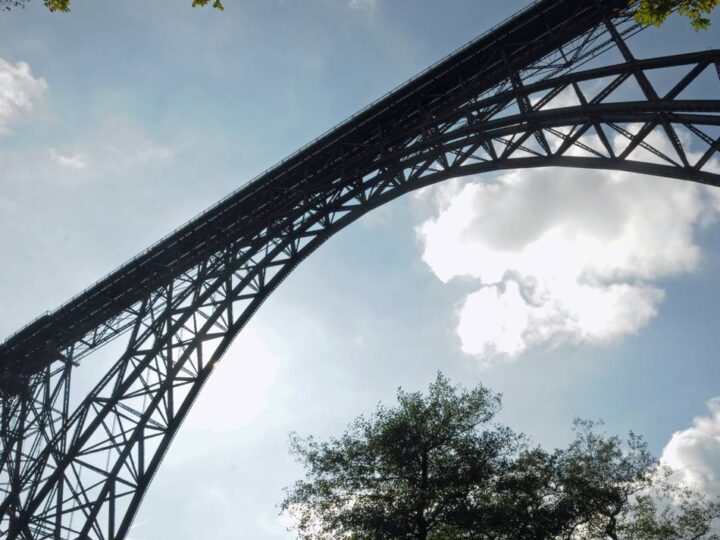 Lebensrettung: Lichtschranken gegen Suizide an Müngstener Brücke – „Bezweifeln, dass es damit getan ist“