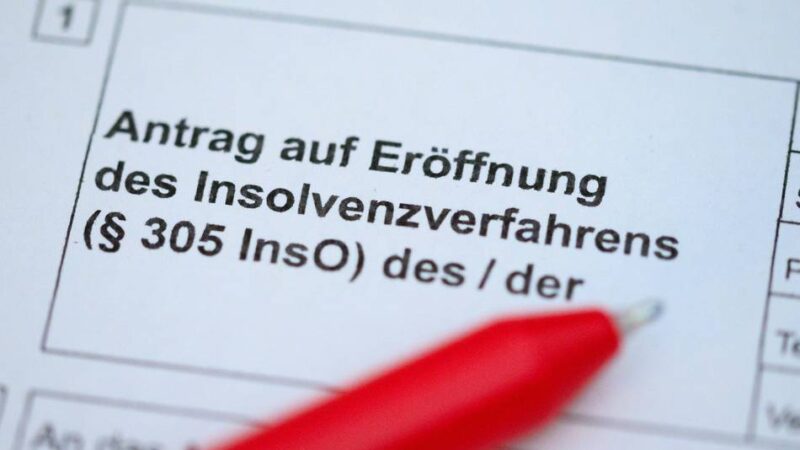 Juristischer Kniff im Insolvenzverfahren: Wie Thomas Ellrich den „schuldenfreien Neustart“ des KFC plant