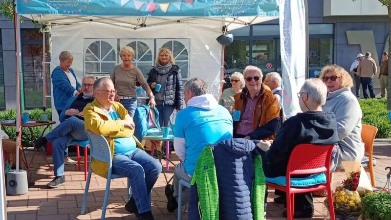 Minoritenplatz in Neersen: Bürgerinitiative öffnet ihr Pop-up-Café