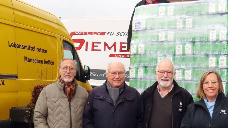 Für Nettetaler Tafel: Schützen spenden eine Tonne Mehl