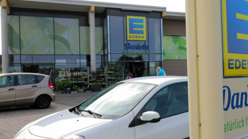 Polizei bittet Zeugen um Hinweise: Einbruch in den Orsoyer Edeka-Markt