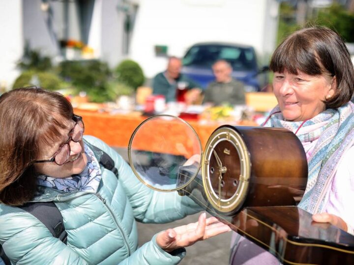 HildenTrödelt 2026: Auf der Suche nach Schätzen – Garagentrödel bringt Hildener zusammen