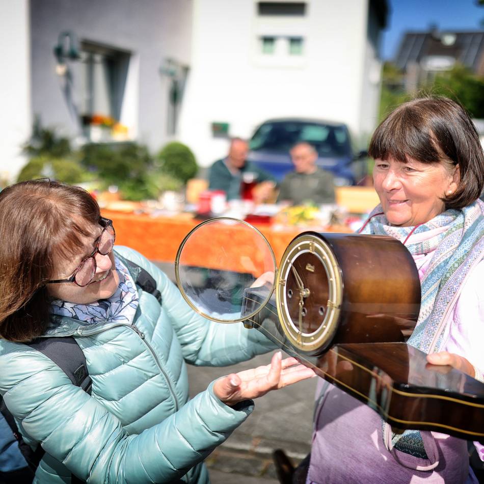HildenTrödelt 2026: Auf der Suche nach Schätzen – Garagentrödel bringt Hildener zusammen