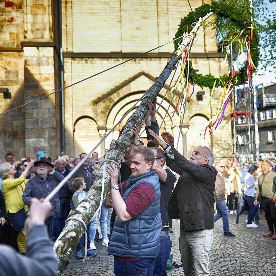 Tradition in Mettmann: Maibaumfest kurz vor knapp gerettet
