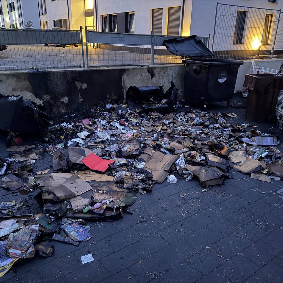 Brandserie im Kreis Viersen: Feuerteufel hält Feuerwehr in Atem – Ermittlungen laufen