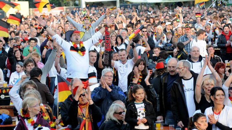 Mega-Programm in Goch: Fußball-Sommer auf dem Markt wird fünf Wochen lang
