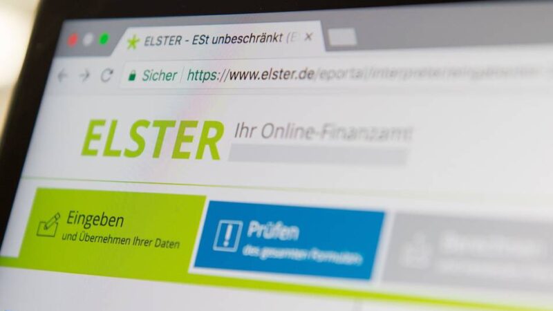 Finanzamt Wipperfürth: „Die Steuererklärung passt jetzt in die Hosentasche“