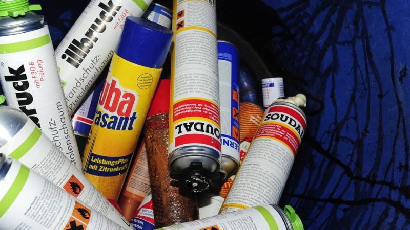 Entsorgung im Kreis Kleve: Schadstoffmobil nimmt wieder Gewerbeabfälle in Bedburg-Hau an