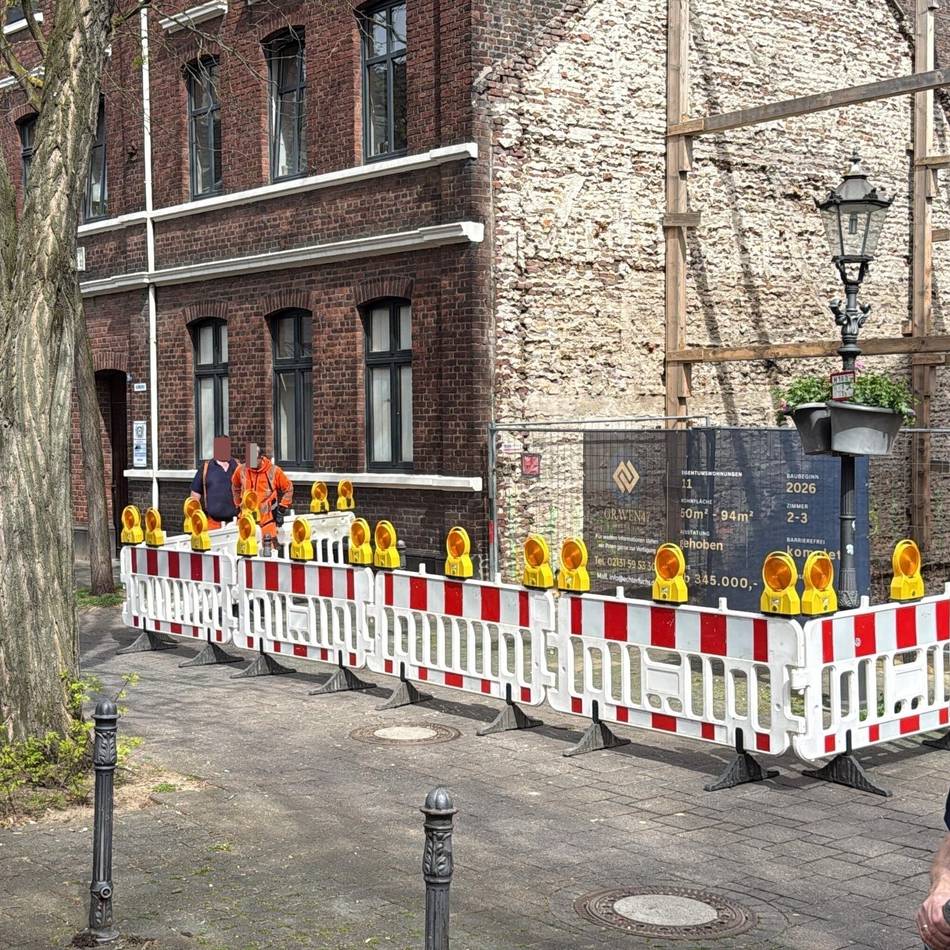 Einsturzgefährdetes Haus in Willich: Sperrung an der Kreuzstraße aufgehoben