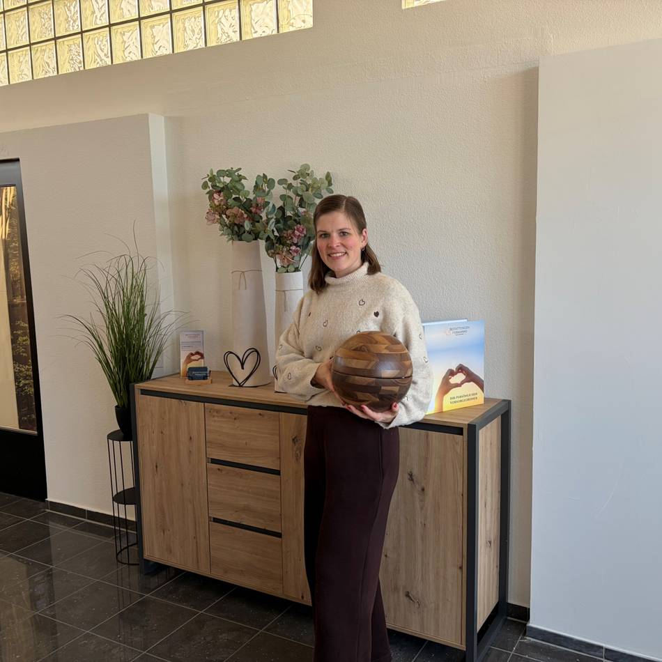 Trauerbegleitung in Menzelen: Bestattungen Hermanns eröffnet Ladenlokal