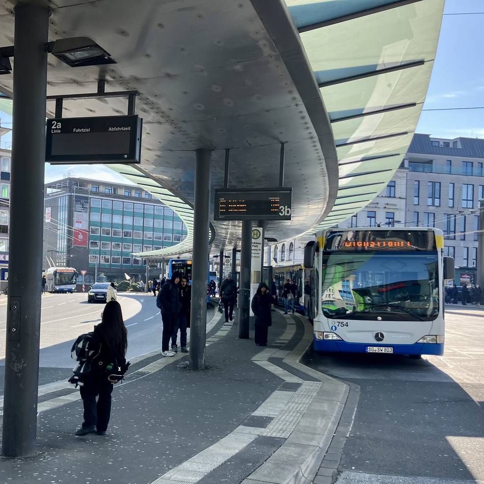 Fahrgastbeirat Solingen zeigt „Kuriositäten“ auf: Mit Ticket-Tricks zu günstigeren Busfahrten