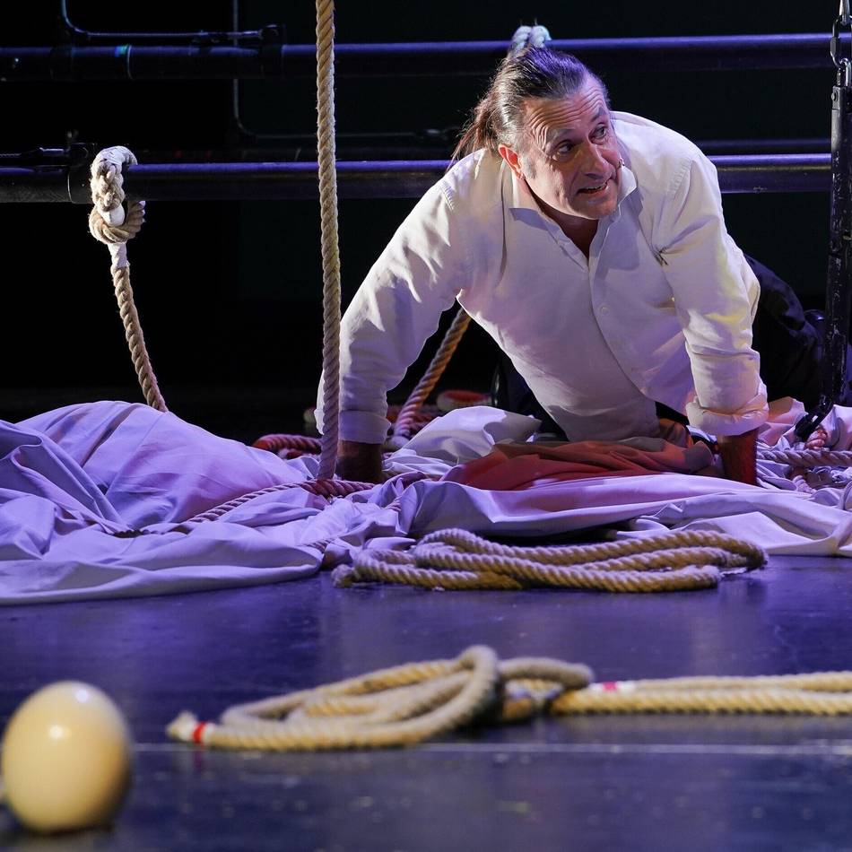 Schauspiel in Duisburg: „Linksradikales“ Thema – der Kolonialismus in uns allen