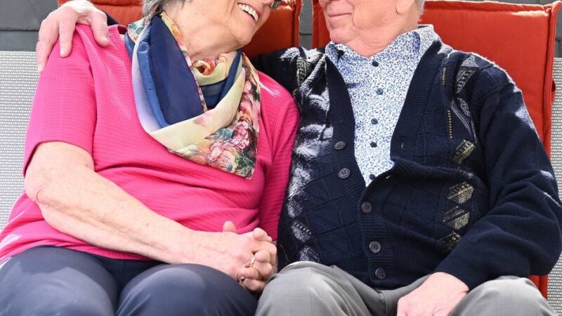 Hückeswagener Ehepaar Dorothee und Wolfgang Mörike: „Im Landeanflug“ auf die Diamanthochzeit