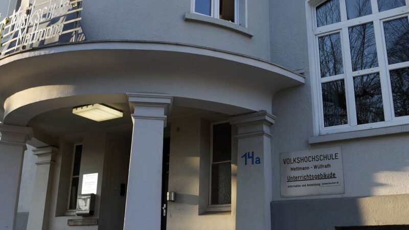 Angebot der VHS Mettmann-Wülfrath: Mit Humor und Kreativität gegen den Alltagsstress