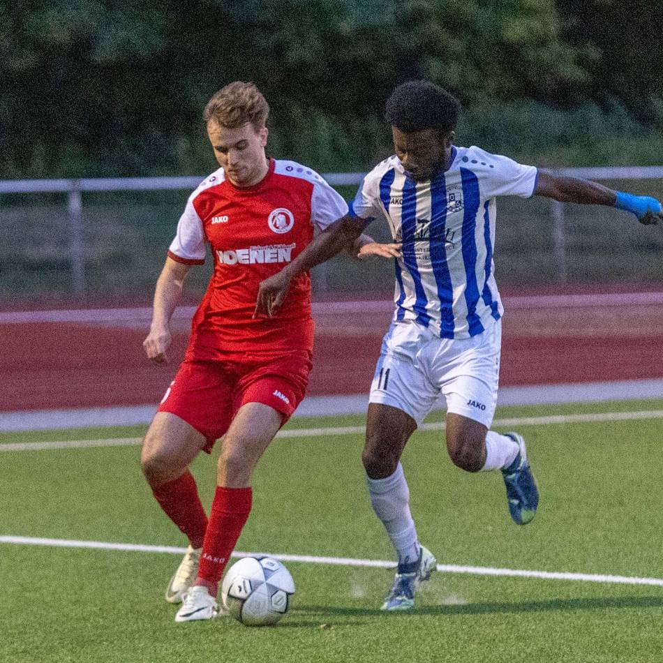 Endspurt in der Fußball-Bezirksliga: VfL Tönisberg will im Derby die Ergebniskrise hinter sich lassen
