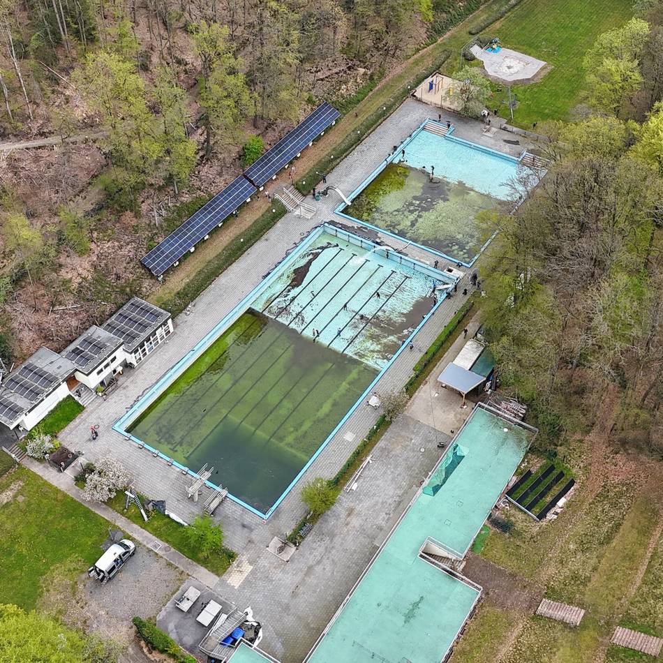 Ehrenamtlicher Einsatz in Dabringhausen: Das Leben kehrt ins Freibad zurück