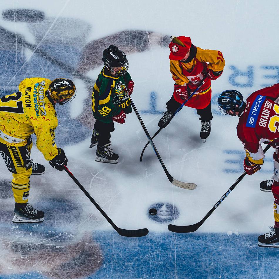 Sportlich, wirtschaftlich und emotional: Was ein Krefelder Aufstieg für die DEG bedeuten würde