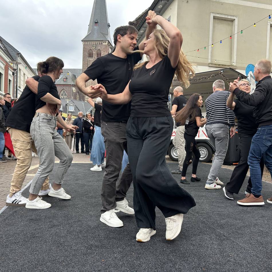 Ein Wochenende voller Musik und Spaß: Kaldenkirchen tanzte in den Frühling
