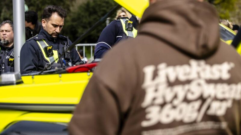 Großkontrolle an Ostern: „Car-Freitag“ in Düsseldorf – Polizei zieht Tuningautos aus dem Verkehr