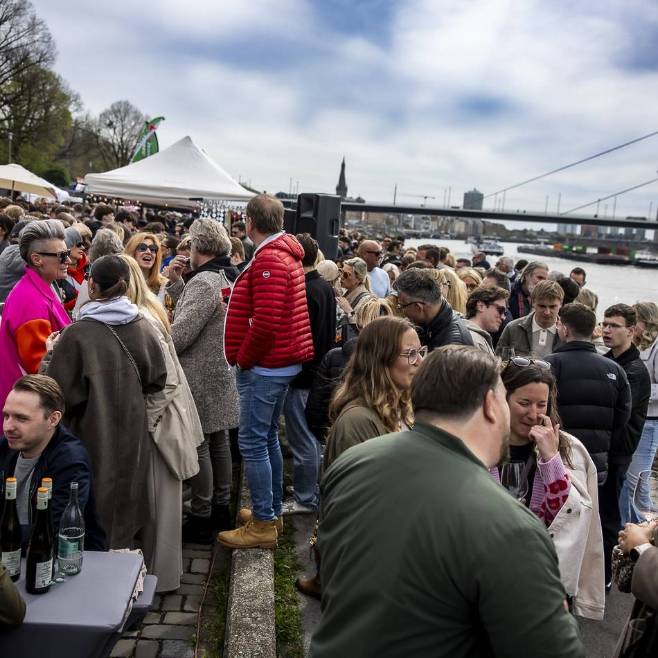 Fischmarkt Düsseldorf: Kritik nach Saisonauftakt – so reagiert die Fischmarkt-Veranstalterin