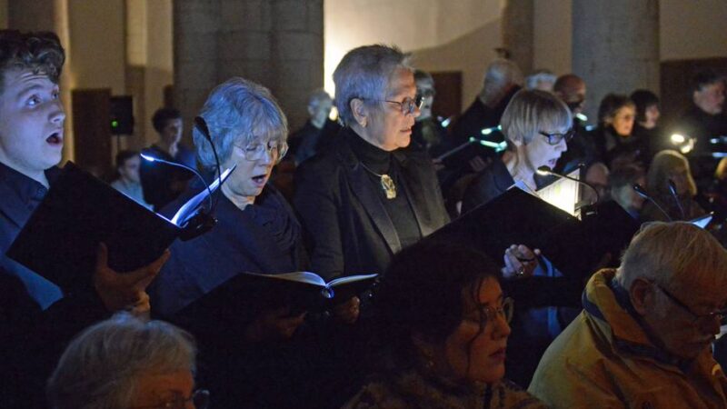 Karfreitagskonzert in Knechtsteden: Bewegende Klänge des Trostes in der Basilika