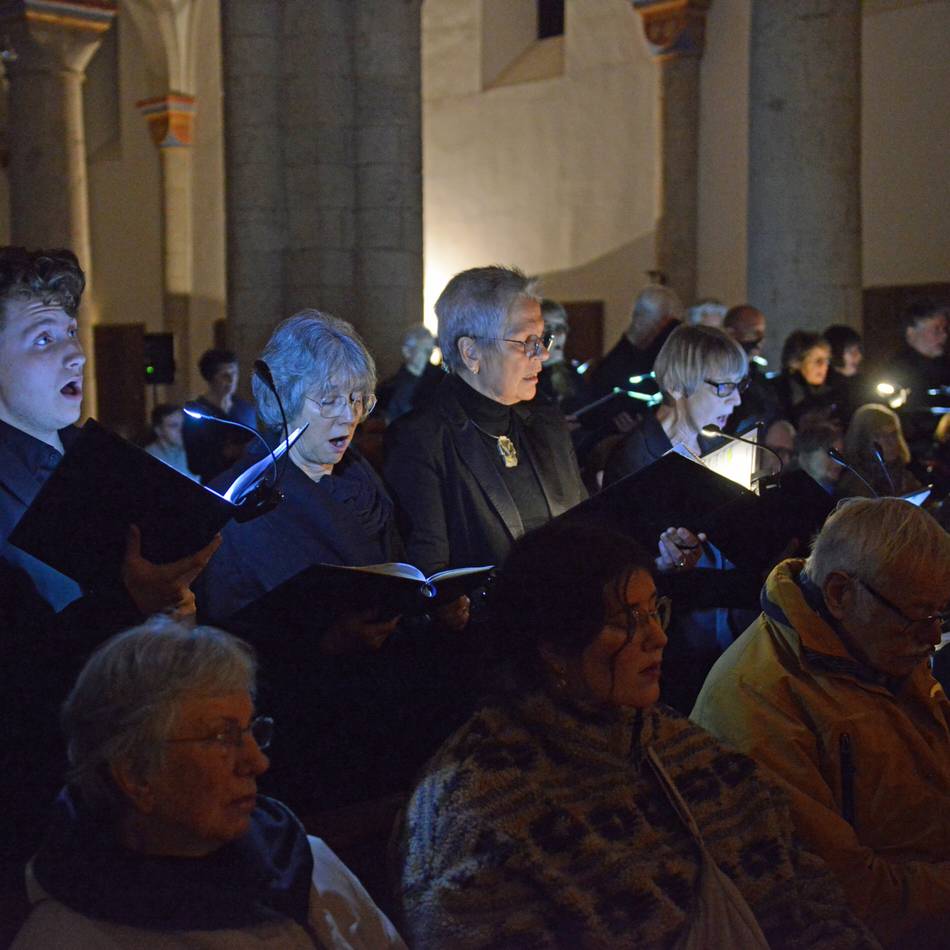 Karfreitagskonzert in Knechtsteden: Bewegende Klänge des Trostes in der Basilika