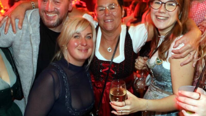 Ab dem 25. April im Borther Hof: Vorverkauf fürs Oktoberfest in Borth startet