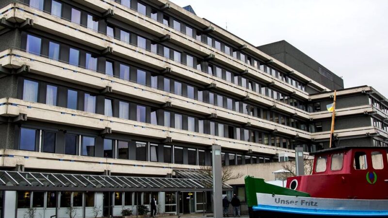 Skandal in Duisburg: Ex-Chefarzt wegen sexuellen Missbrauchs angeklagt – Nachfolgerin steht fest