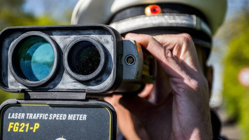 Tempokontrollen im Kreis: Polizei Rhein-Berg macht bei „Speedweek“ mit