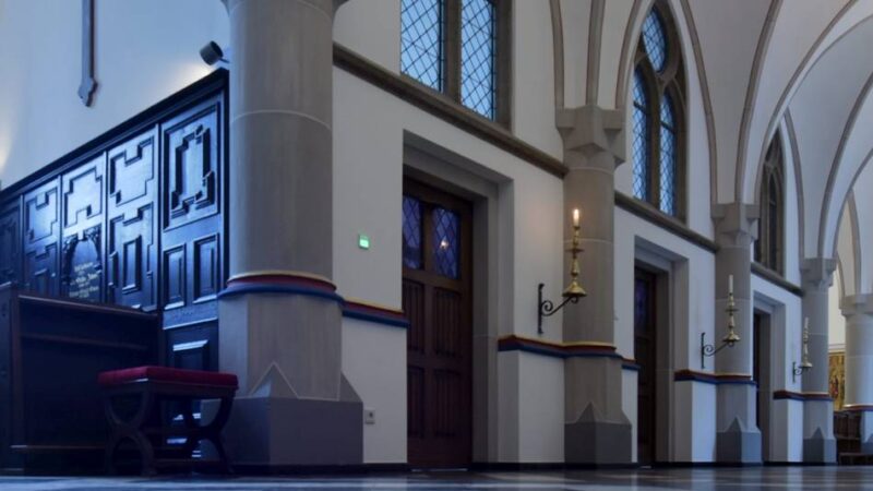 Diebstahl in Kevelaer: Unbekannte stehlen
in der Beichtkapelle