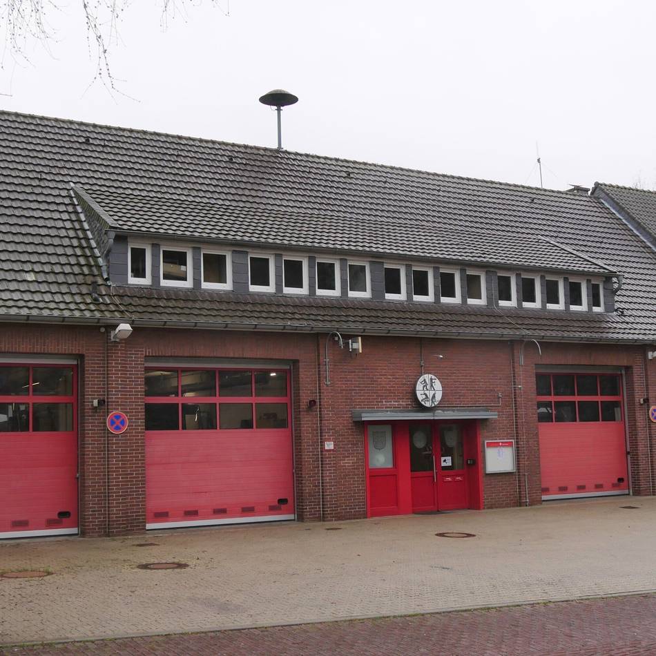 Wärmepumpe ersetzt defekte Anlage: Moderne Heizung für die Feuerwehr in Hinsbeck