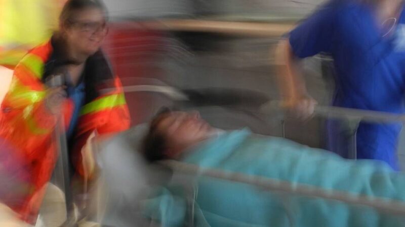 Kolumne Gesundheit!: Wann sollte ich in die Notaufnahme fahren?