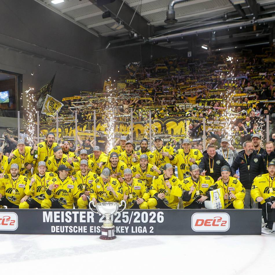 5:2-Sieg im vierten Finalspiel: Krönung in Kassel – die Krefeld Pinguine sind Meister der DEL2