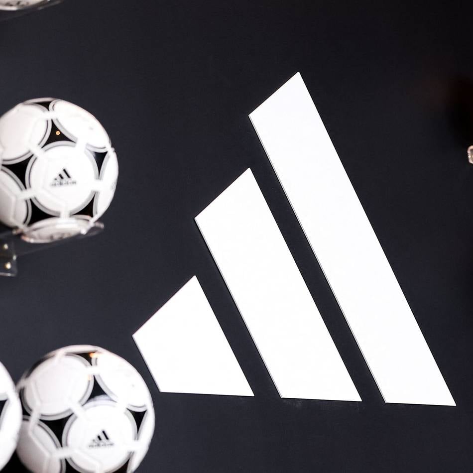Deal mit adidas: Satte 100 Millionen Euro – Geldsegen für die DFL