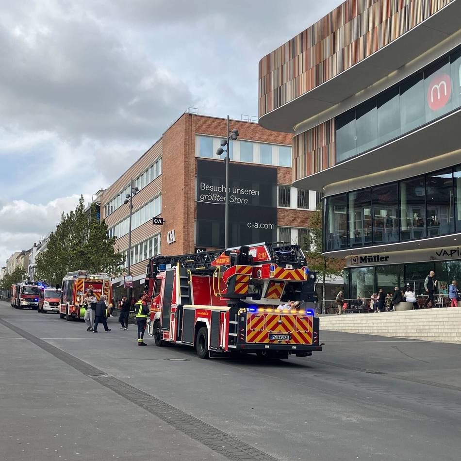 Feuerwehreinsatz in Mönchengladbach: Brandmelder im Minto ausgelöst