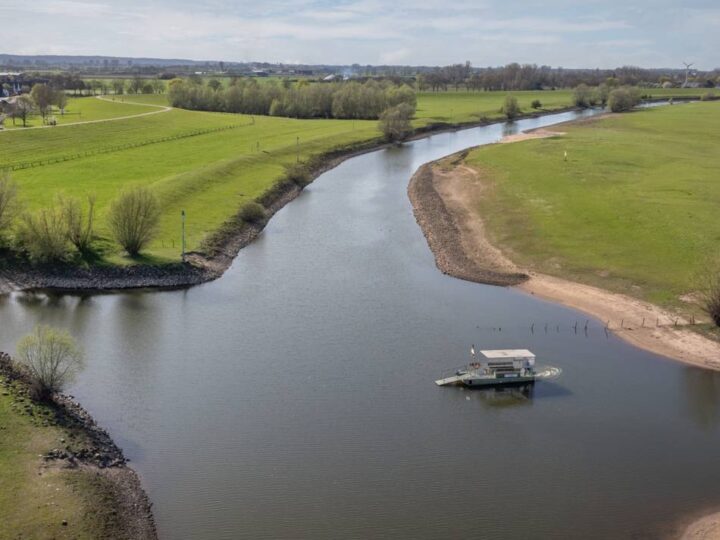 Am Niederrhein und in den Niederlanden: Diese sechs Fährverbindungen lohnen sich für einen Frühlingsausflug