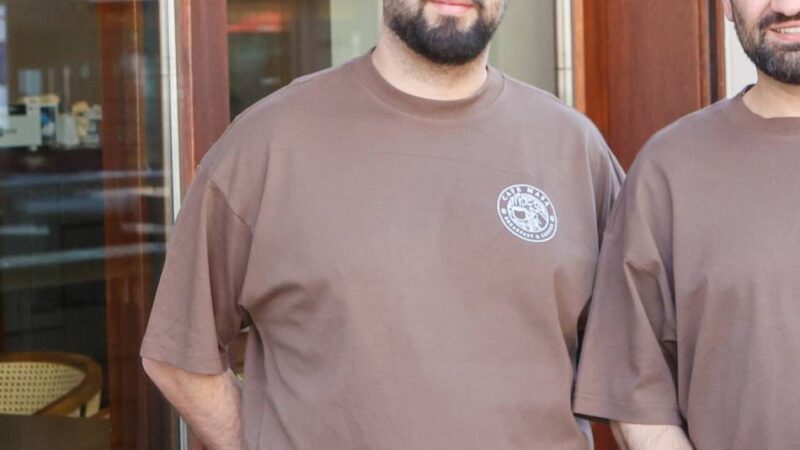 Neues Café in Krefeld: Brüder eröffnen orientalisches Frühstückscafé in der Innenstadt